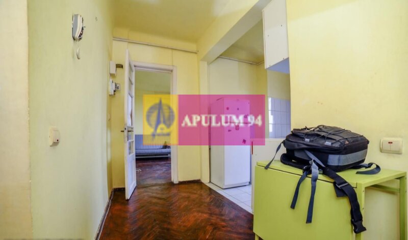 Garsoniera Cantemir - Budapesta.